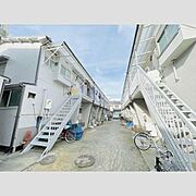 茨木市駅より徒歩10分 2階 築54年4ヶ月の賃貸物件