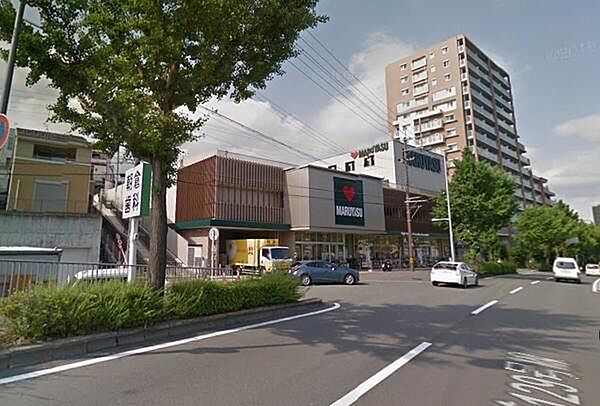 画像25:スーパーマルヤス南春日丘店まで1421m、店員さんの対応がよい