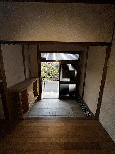 玄関