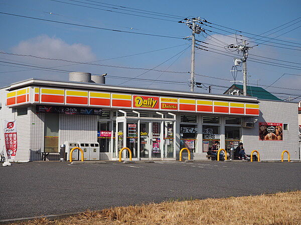 デイリーヤマザキ　船橋日大前店まで253m、24時間営業　年中無休電話番号047-402-0031