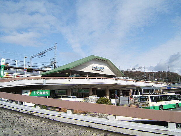 東生駒駅(近鉄 奈良線)まで978m