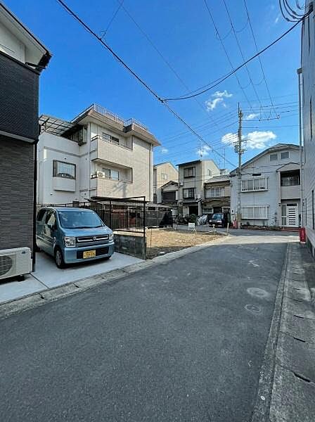 南西角住戸につき日当たり・通風良好です(⌒∇⌒)