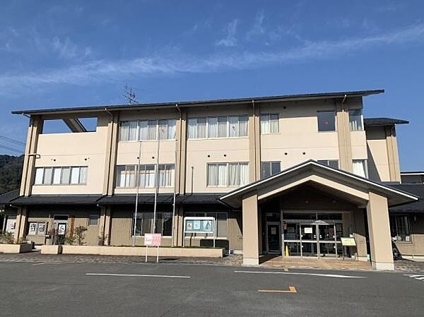 大津市役所藤尾支所まで190m