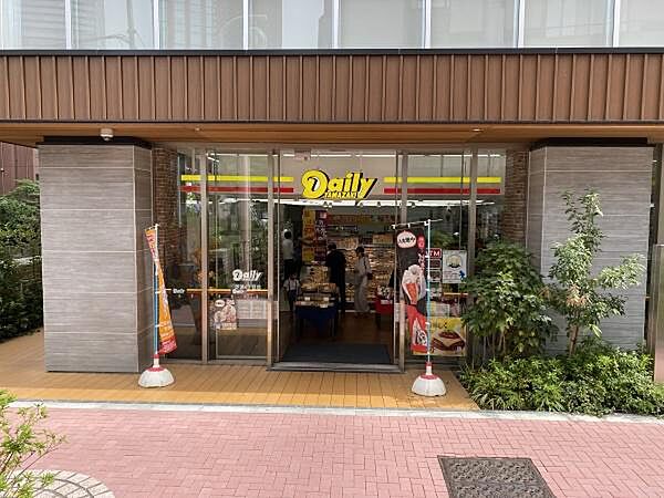 デイリーヤマザキ芝浦4丁目店まで138m