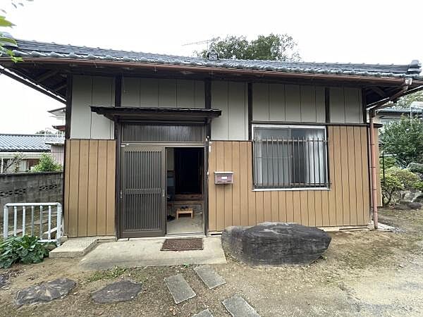 detached 茨城県石岡市総社１丁目10-5
地図を見る