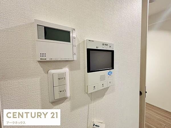 安心のTVモニター付きインターホン