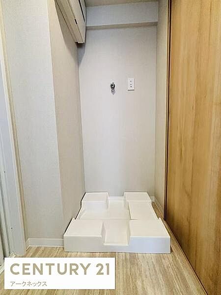 広々室内洗濯機置き場があります