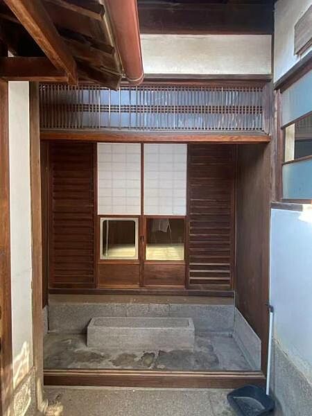 玄関