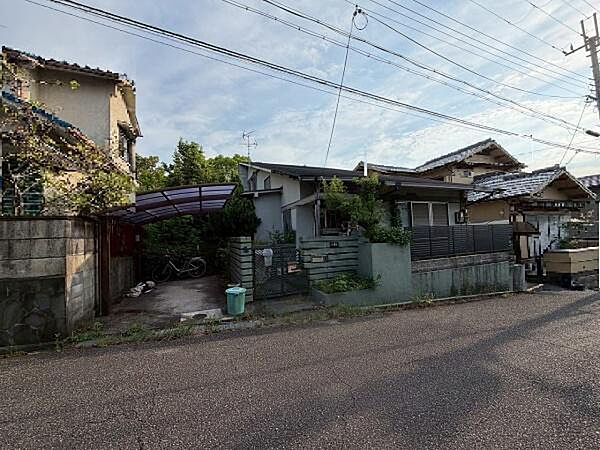 土地面積約122坪！間口約13ｍの広さです