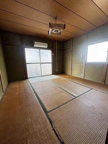 2面採光で明るい和室