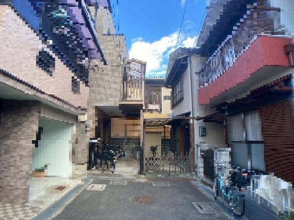 前面道路4ｍの広さです