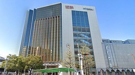 近鉄百貨店四日市店まで747m