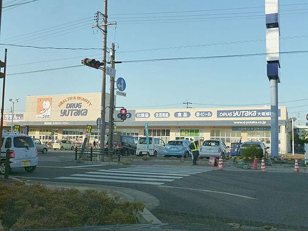 ドラッグユタカ大垣旭町店まで757m
