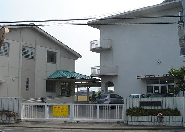 瑞穂市立本田小学校まで825m