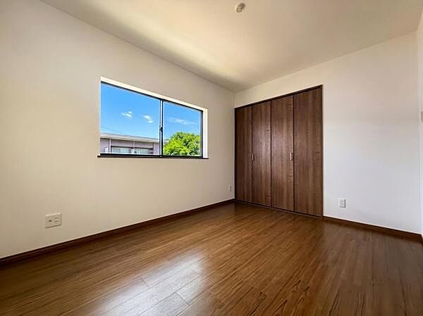 主寝室にいかがですか♪※掲載写真はお客様のプライバシー保護のため、一部CG加工を施しております。