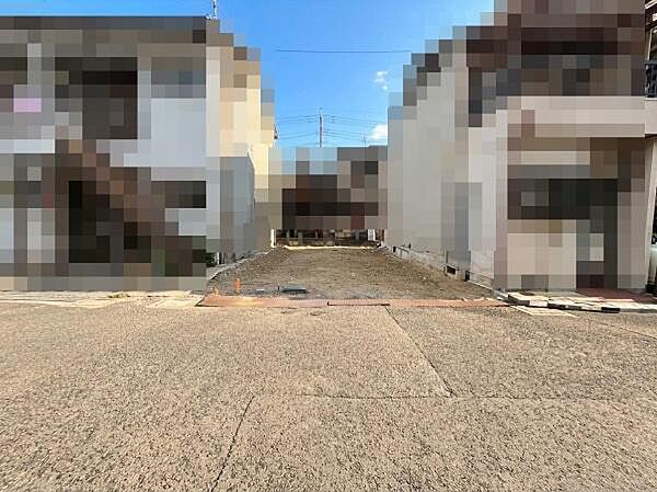 現地外観写真です♪内覧ご希望の方はお問い合わせください♪