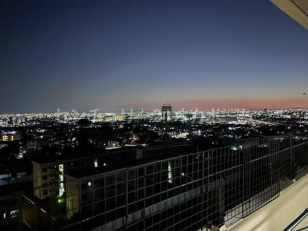 バルコニーからの眺望です♪南向き♪