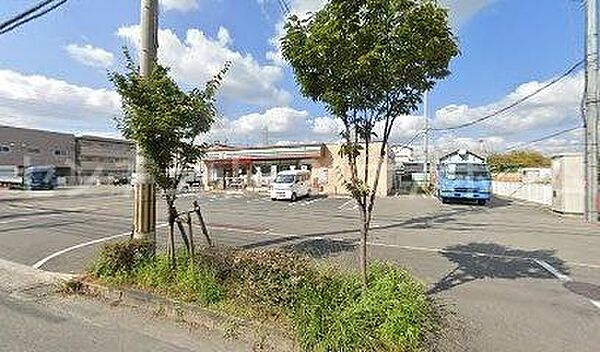 セブンイレブン 八尾福万寺町店 まで300m