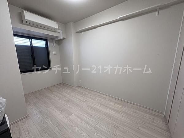 主寝室にいかがですか♪※画像は実際の写真にCG加工（家具や調度品の削除や合成）を加えたもので実際とは異なる場合があります。