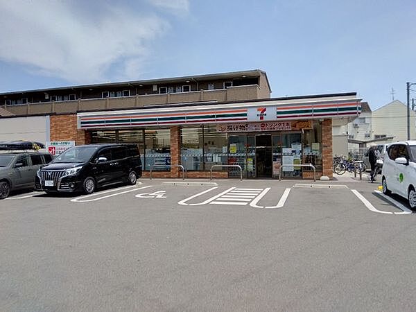 セブンイレブン守口梶町4丁目店まで250m