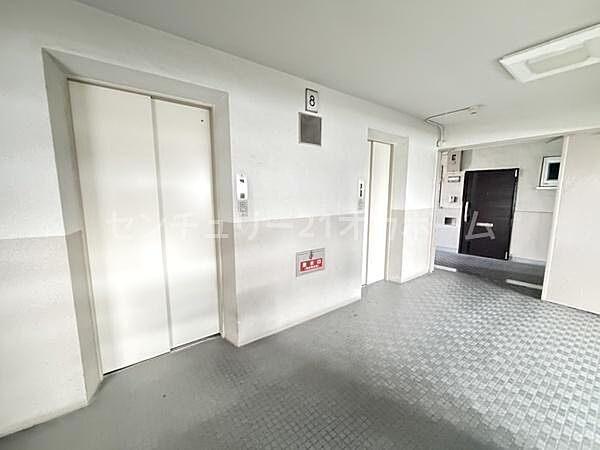エレベーター2基