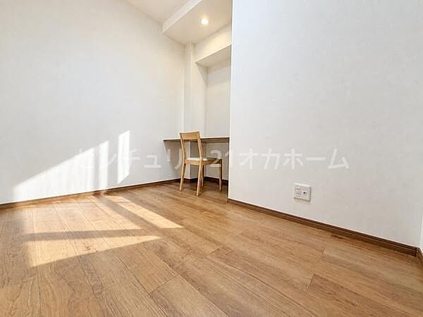洋室を拡大表示