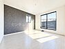 洋室：明るいお部屋です♪※画像は実際の写真にCG加工（家具や調度品の削除や合成）を加えたもので実際とは異なる場合があります。
