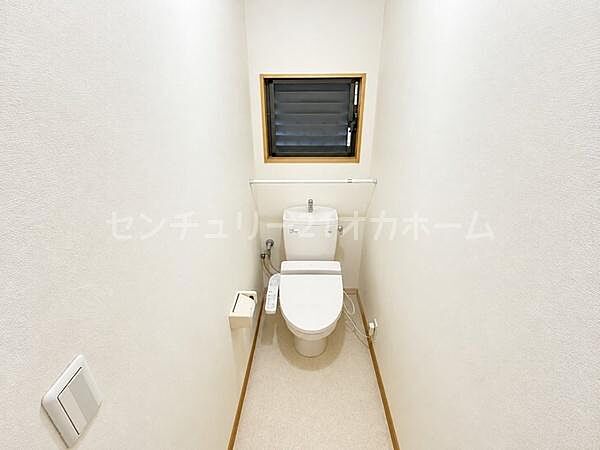 トイレ※掲載写真はお客様のプライバシー保護のため、一部CG加工を施しております。