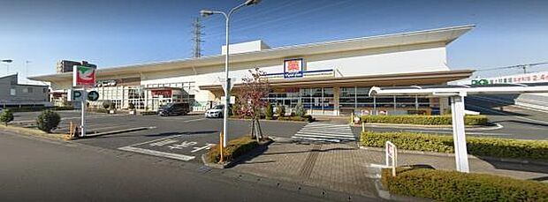 マツモトキヨシ宇都宮簗瀬店まで205m、徒歩1，2分で行けます！高熱で車が運転できずとも、薬を買いに行けて、助かったことが多いとのことでした！