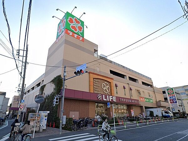 ライフ南千住店まで758m、営業時間：9:30～22:00