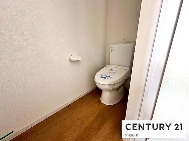 ウォシュレット付きの暖房便座で快適です！