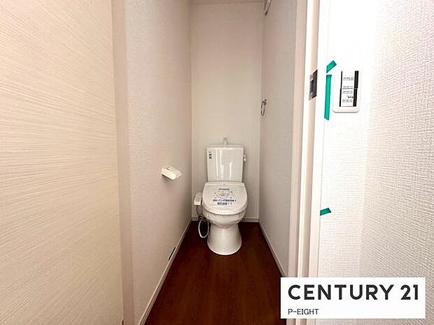 ウォシュレット付きの暖房便座で快適です！