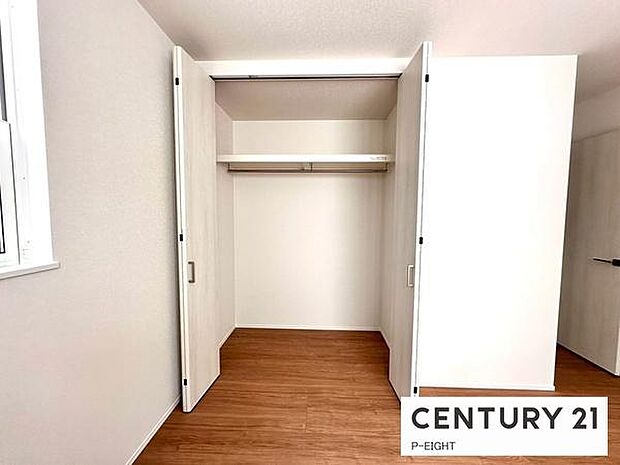 クローゼットでお部屋もスッキリ！