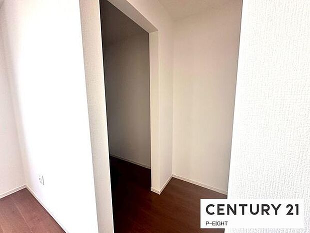 ウォークインクローゼットで楽々お片付け!