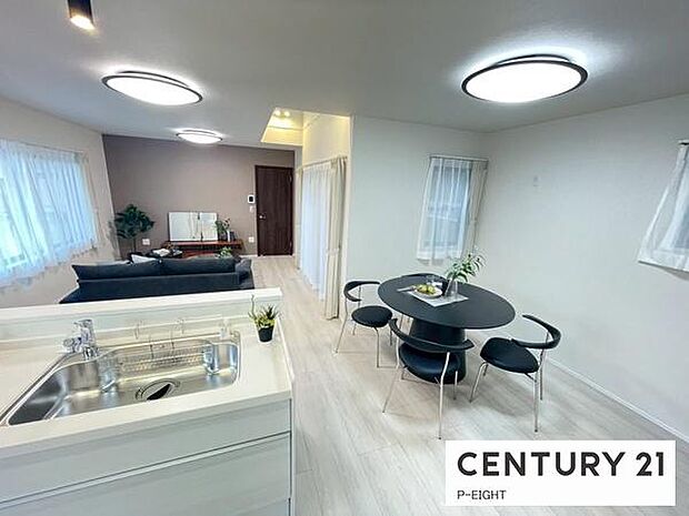 広々とした明るいリビングです!