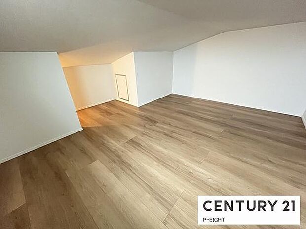 収納に便利なロフトあり!