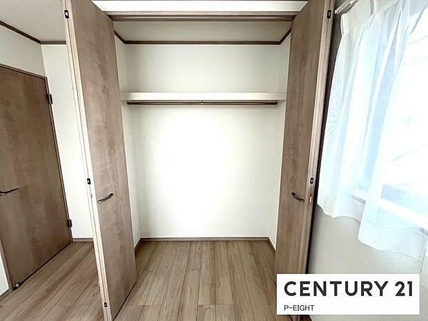 広々としたクローゼットでたくさん収納できます！