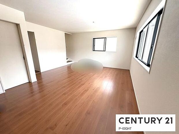 採光のとれた明るいリビングです!