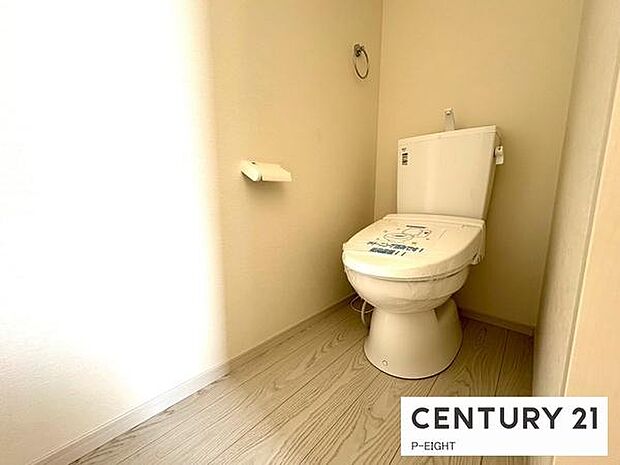 ウォシュレット付きの暖房便座で快適です！