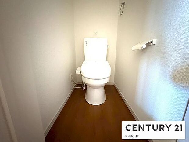 ウォシュレット付きの暖房便座で快適です！