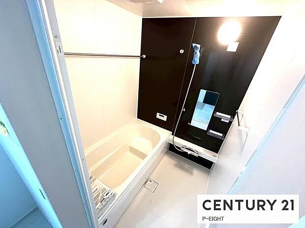 一坪サイズのお風呂で毎日の疲れを癒してください。