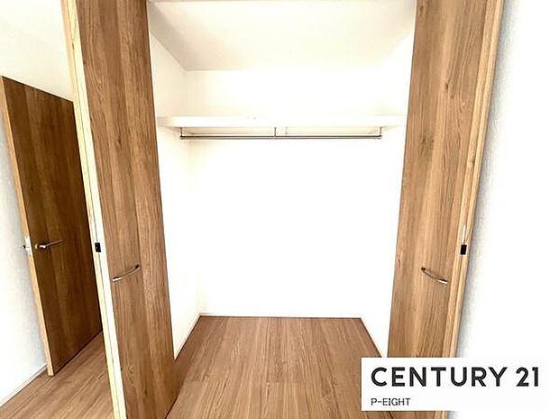 クローゼットで楽々収納!