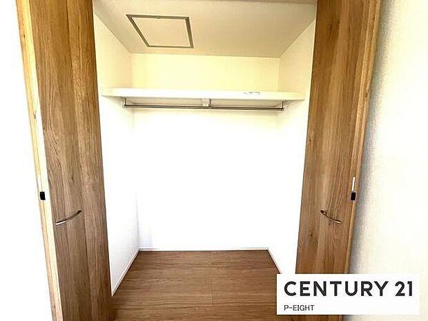 クローゼットでお部屋もスッキリ!