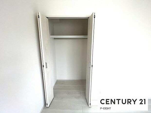 クローゼットでお部屋もスッキリ！