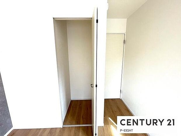 クローゼットでお部屋もスッキリ！