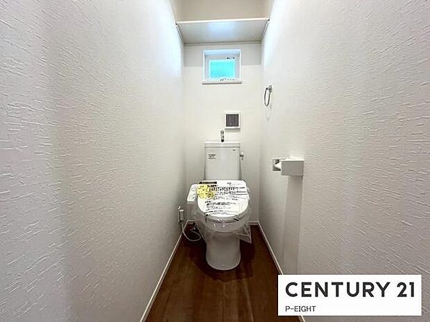 白色基調の落ち着ける空間になっております。