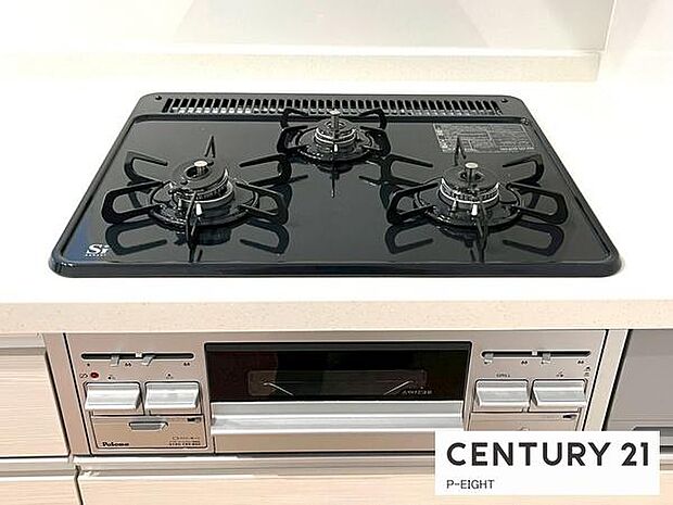 三口ガスコンロで料理もはかどりますね!グリルもあります!