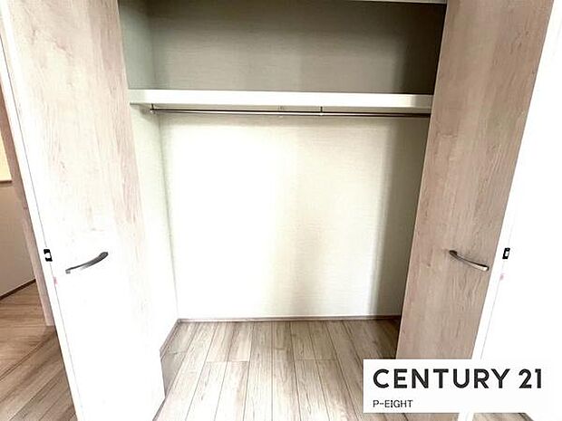 クローゼットでお部屋もスッキリ!