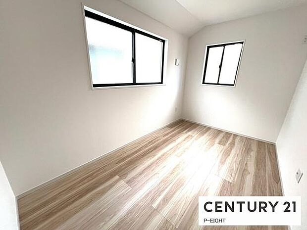 穏やかな色合いで落ち着ける空間です！