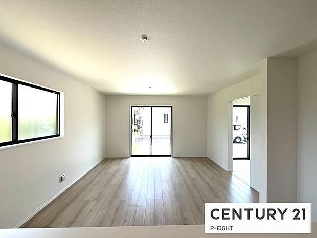 採光のとれた明るいリビングです！